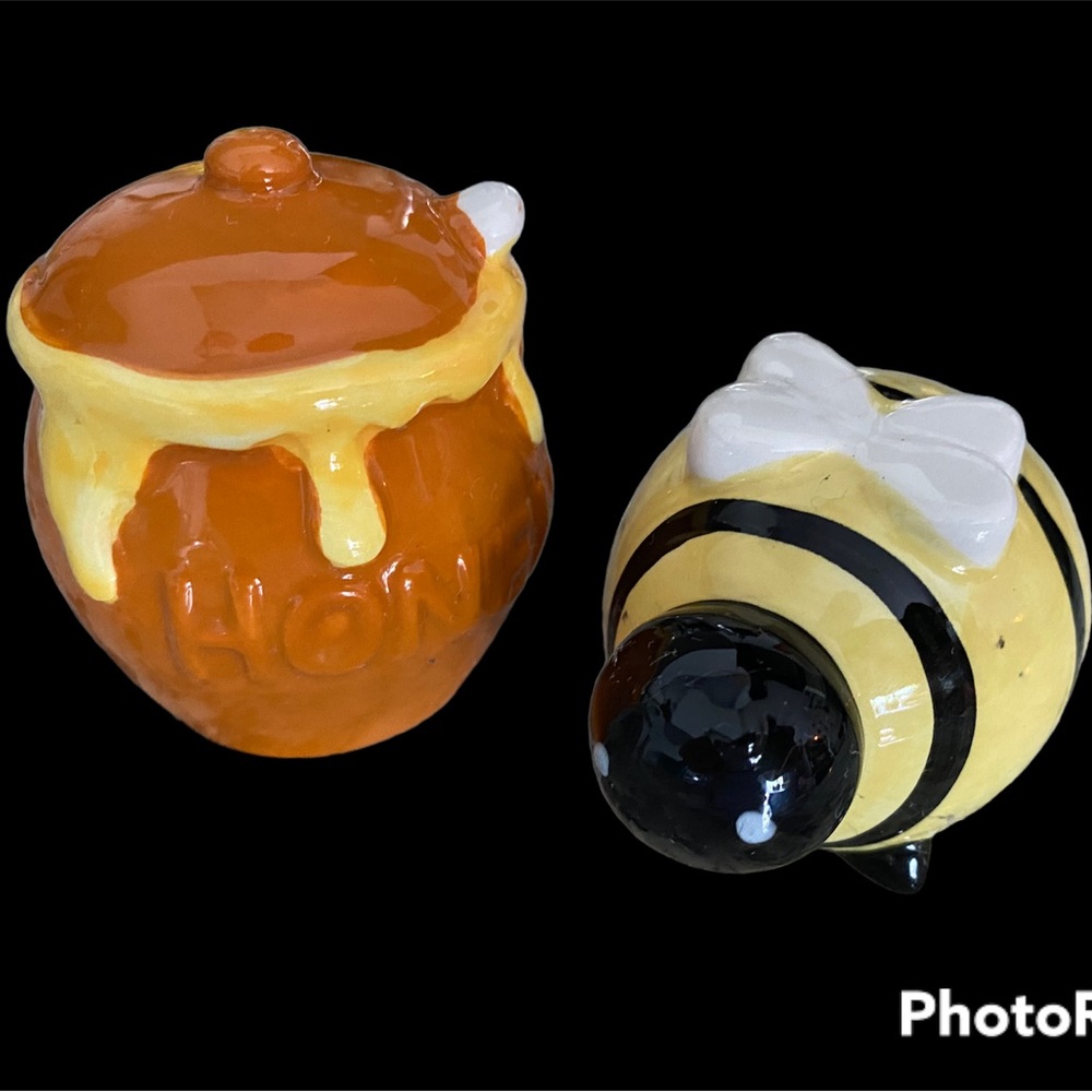 Salt and pepper shakers